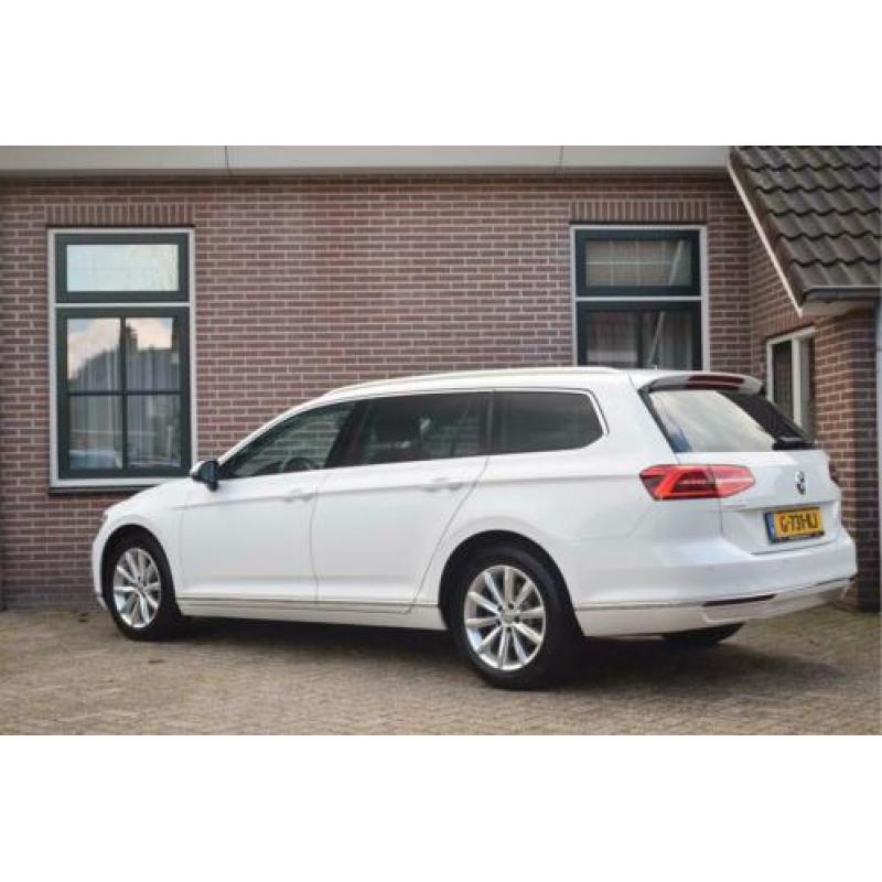 Volkswagen Passat Variant 2.0 TDI 150pk DSG Highline Led Ecc