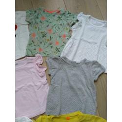 10 T-shirts maat 74. Voor 5,-