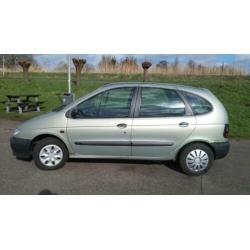 Renault Megane 1.6 E Scenic RN AUT 1998 Groen LPG G3