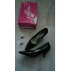 Pumps 36