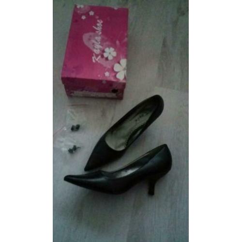 Pumps 36