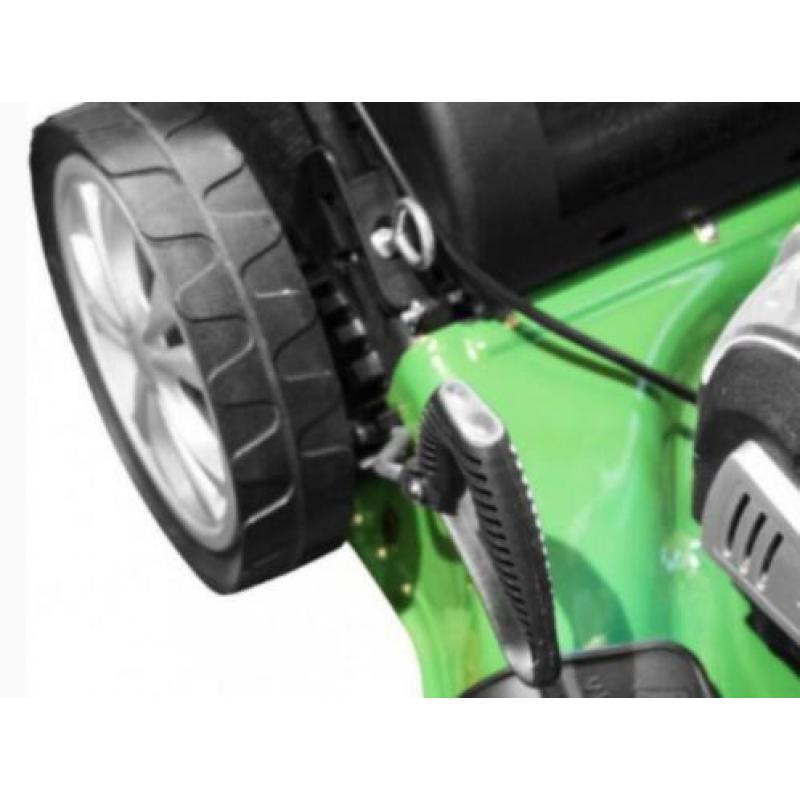 Accu grasmaaier trike maaibreedte van 456mm de maaier kan