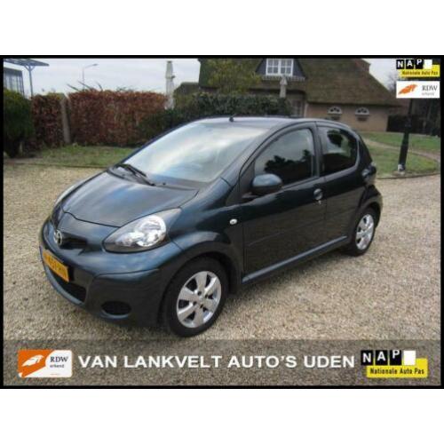 Toyota Aygo 1.0-12V Dynamic Navigator Airco Dealer onderh.