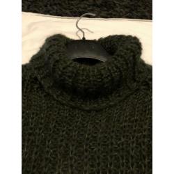 Olijfgroene jurk mt 36/38 mix alpaca mohair zijde.