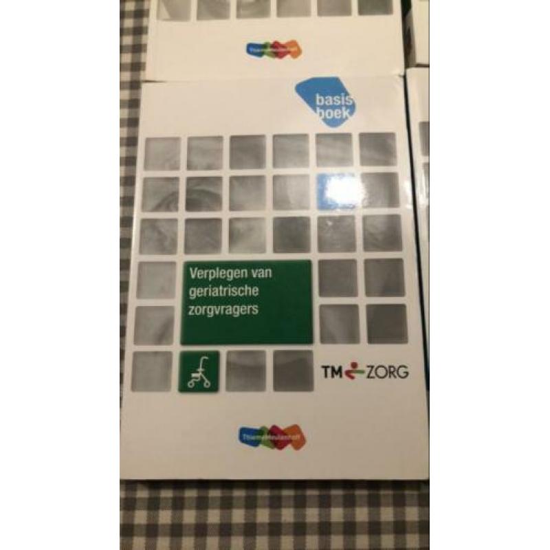 Basisboeken verpleegkunde niveau 4