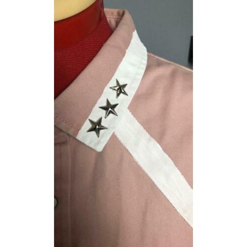 Roze overhemd met sterren studs