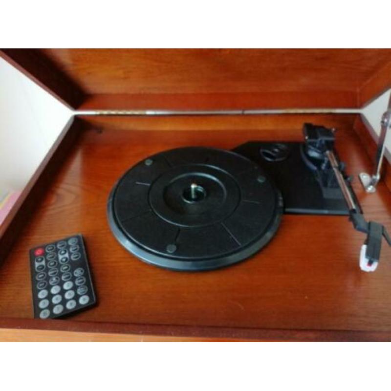 Ricatech RMC250 6 in 1 Music Center