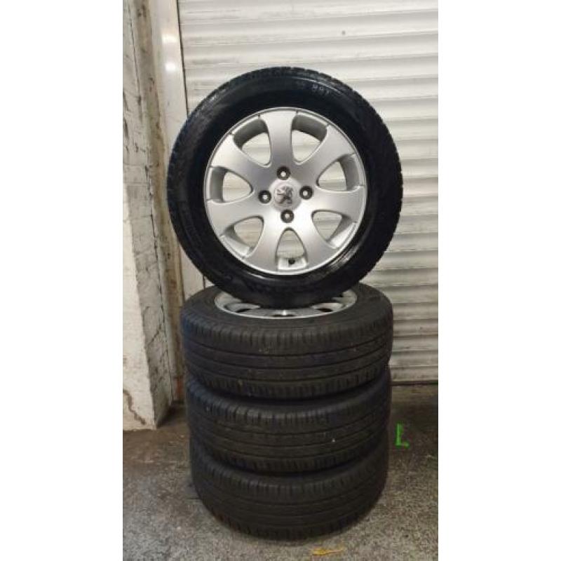 15"Originele Peugeot 4x108 Velgen+Banden 207/208/partner !!!