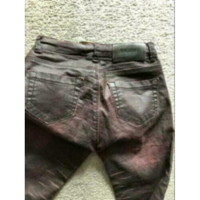 Supertrash broek maat 140