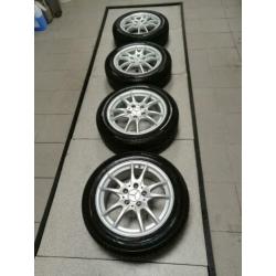 Mercedes Orig Zomerset 4x PIRELLI 4x 8mm zgan zie alle fotos