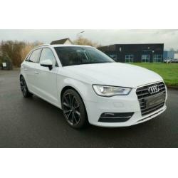 Audi A3 1.4 Tfsi 90KW Sportback S-tronic 2013 Wit XENON NAP