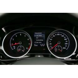 Volkswagen Touran 7 pers. 1.5 TSI 150PK DSG Highline R-Line