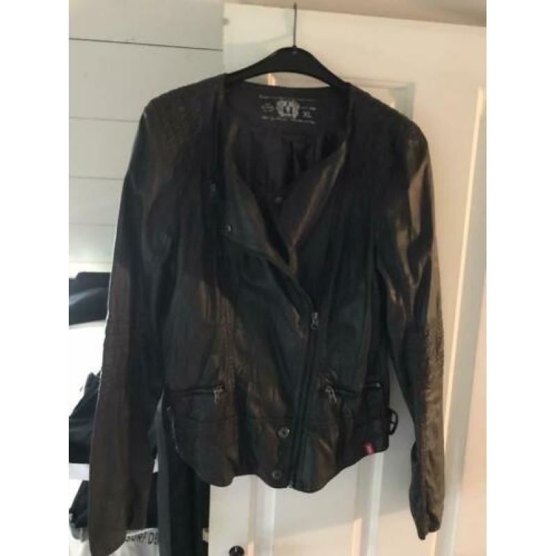 Biker jasje, motor jasje, maat XL valt als L