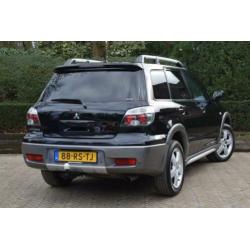 Mitsubishi Outlander 2.4 Intense AUT 4WD Paris Pack INCL. WI