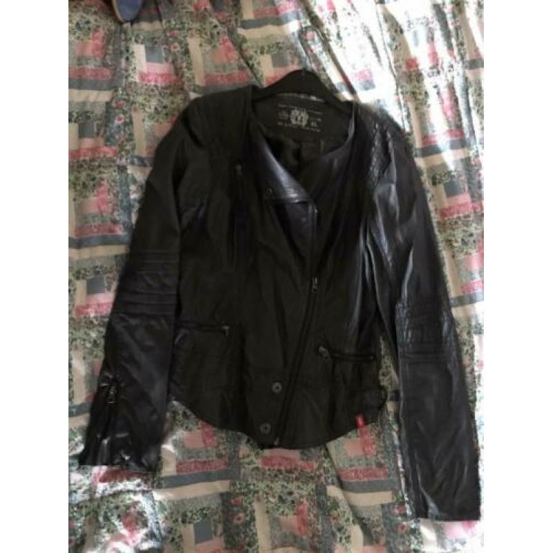 Biker jasje, motor jasje, maat XL valt als L
