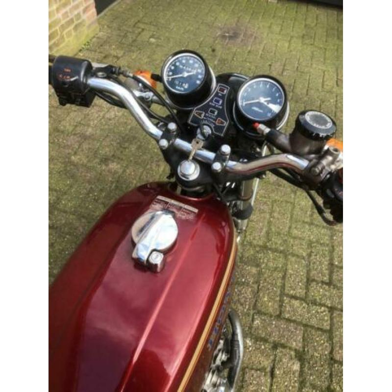 Honda cb 400 cb 750 ducati 160 junior oldtimer motoren