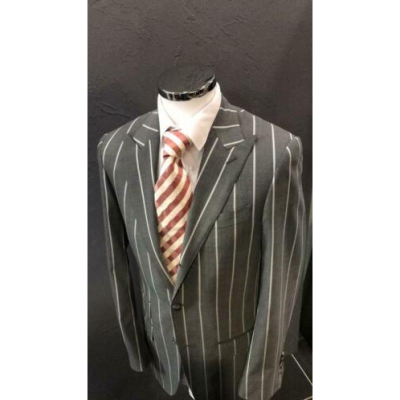 Grijs colbert van SUITSUPPLY. Maat 44. Slimfit