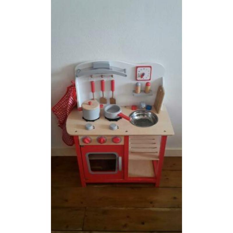Mooi kinderkeukentje (New Classic Toys)