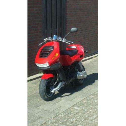 Ferrari rode Italjet Dragster BLAUW Kenteken