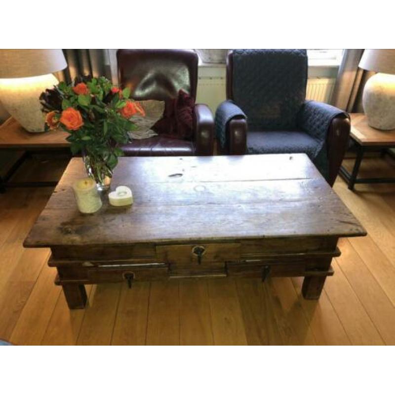 Teakhouten salontafel (afmeting 1380 x 750)