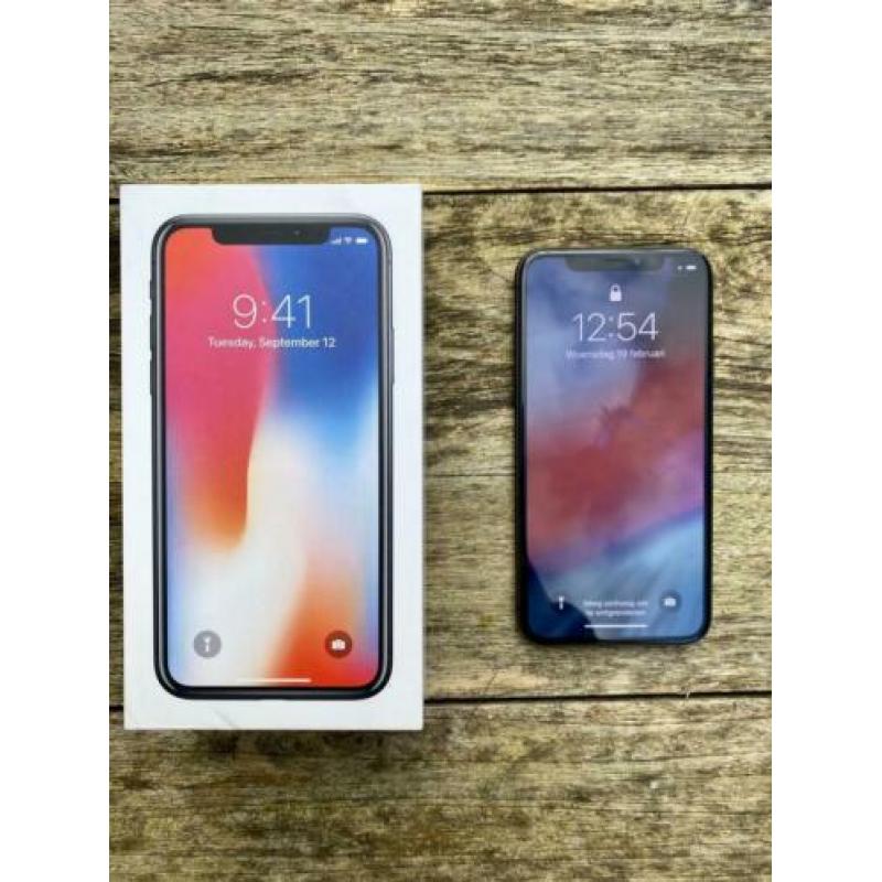iPhone X | 64GB