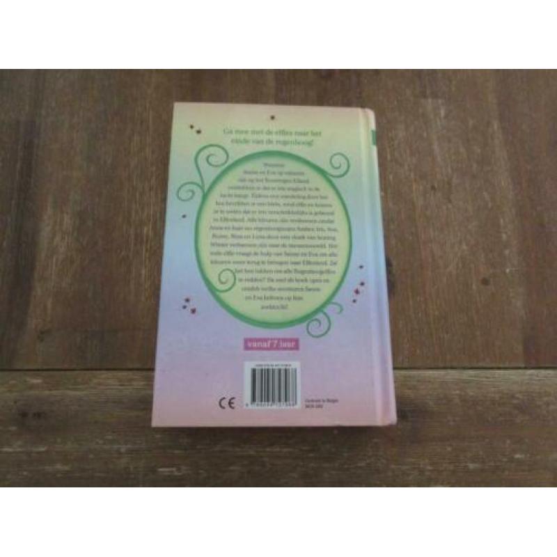Daisy Meadows de regenboogelfjes omnibus