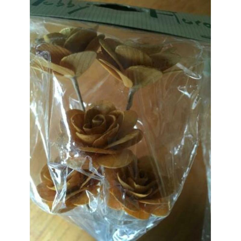 Roosjes - bloemen - decoratie - nieuw