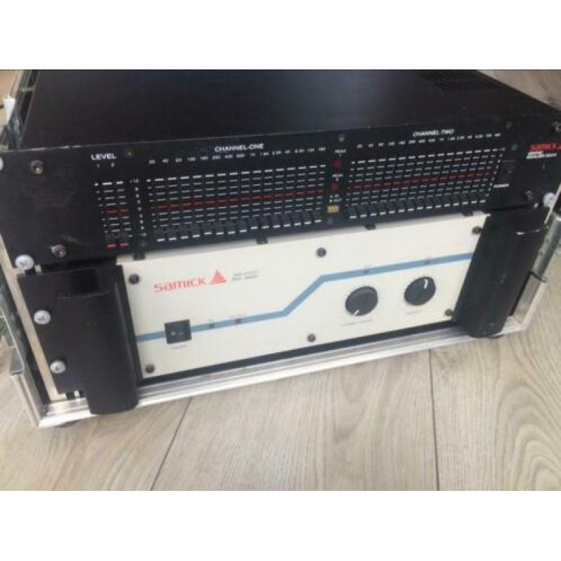 PA Stereo set versterker/eq/speakers/flightcase
