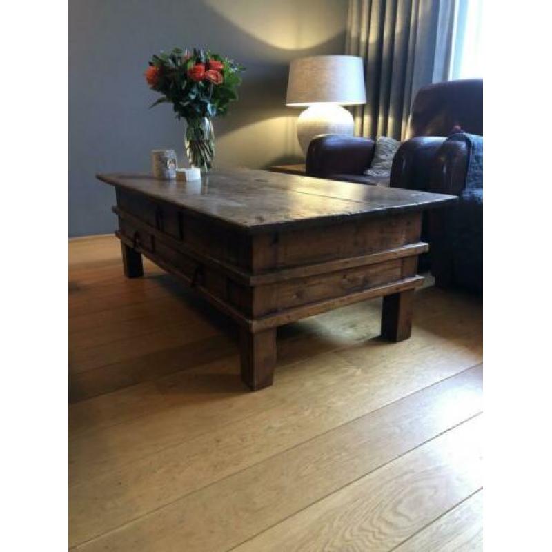 Teakhouten salontafel (afmeting 1380 x 750)