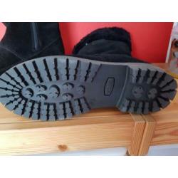 Olang winterboots.