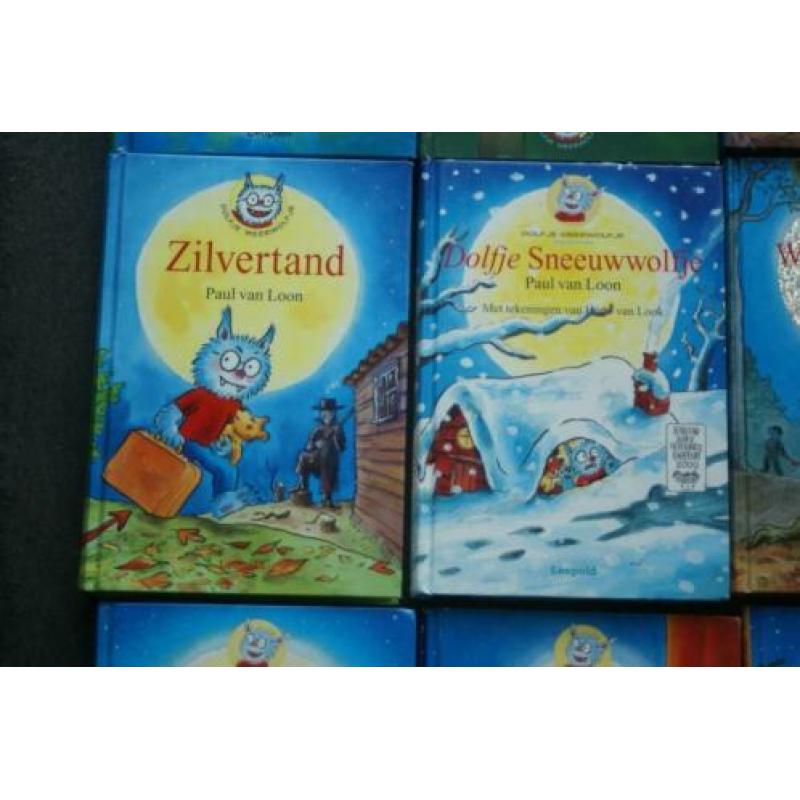 DOLFJE WEERWOLFJE..... ( 8 Verschillende. Titels)