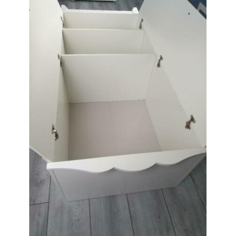 Kast babykamer