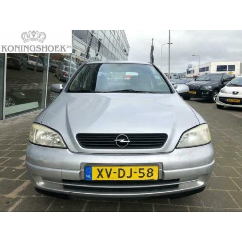 Opel Astra 1.6-16V Club