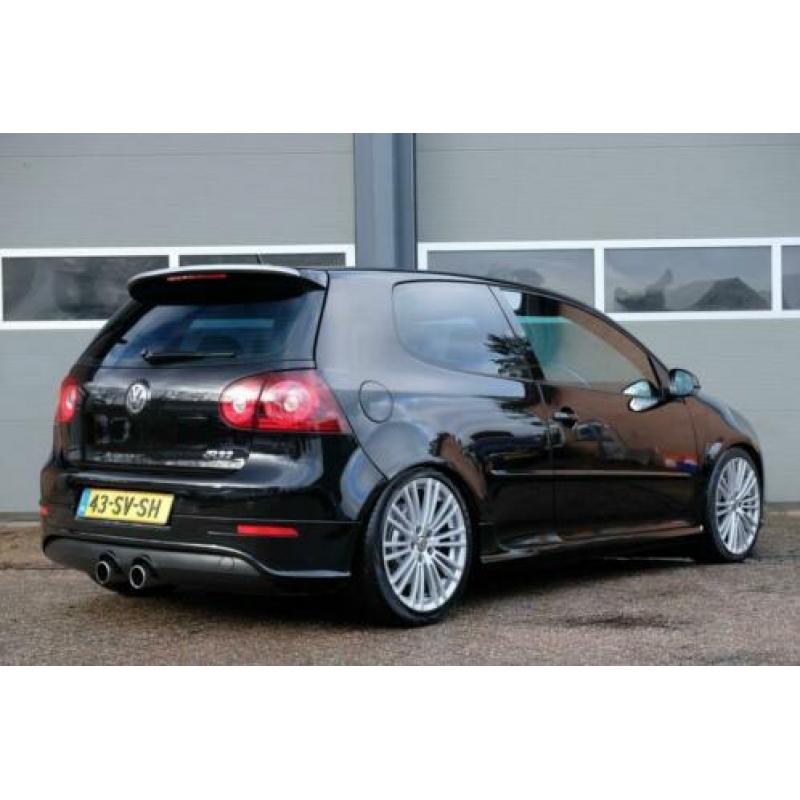 Volkswagen Golf 3.2 R32 DSG SCHAALSTOELEN NL-AUTO