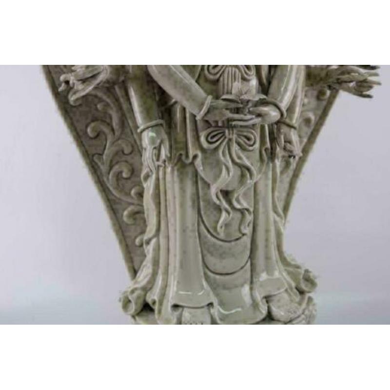 beeld quan yin china 16 armen