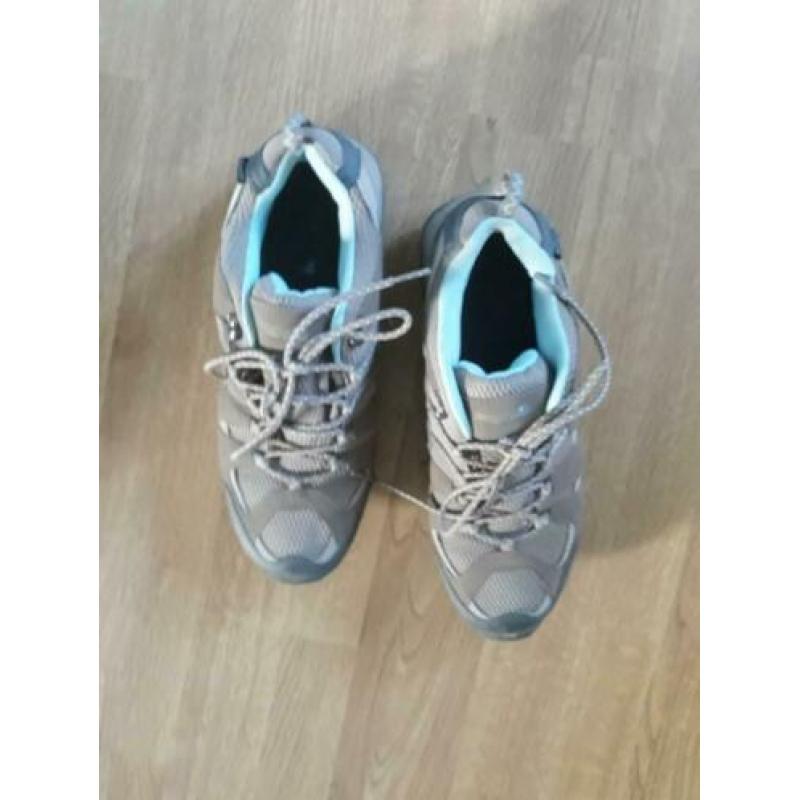 Weinig gedragen Regatta wandelschoenen