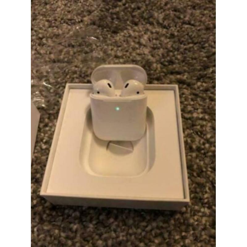 Airpods 2 te koop( 3 weken oud)