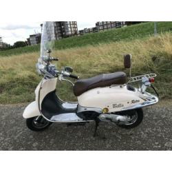 Retro scooter