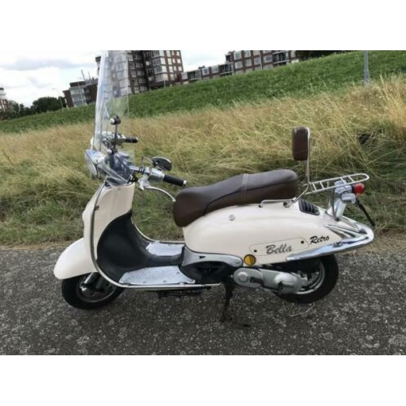 Retro scooter
