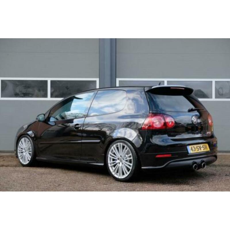 Volkswagen Golf 3.2 R32 DSG SCHAALSTOELEN NL-AUTO