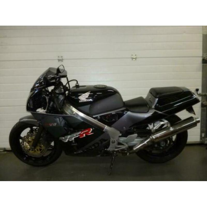 Honda VFR 400R (bj 1992)