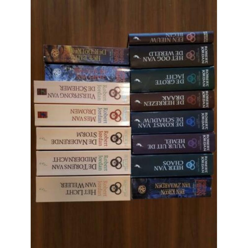 Het Rad des Tijds - Robert Jordan - Complete serie