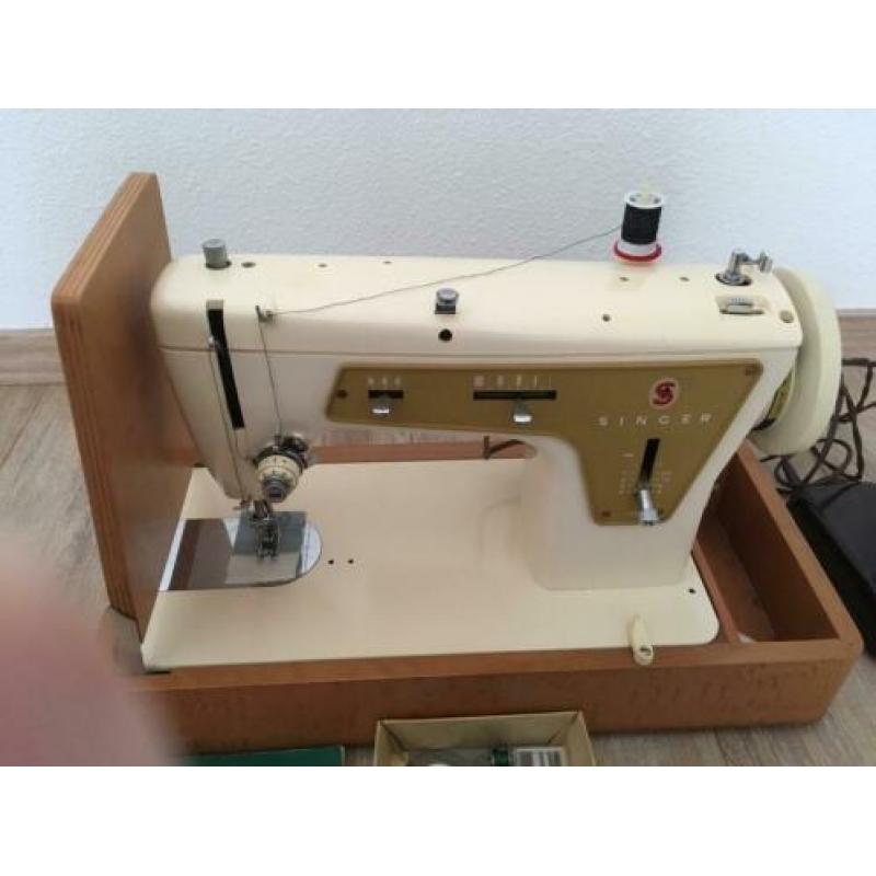 Singer 237 naaimachine