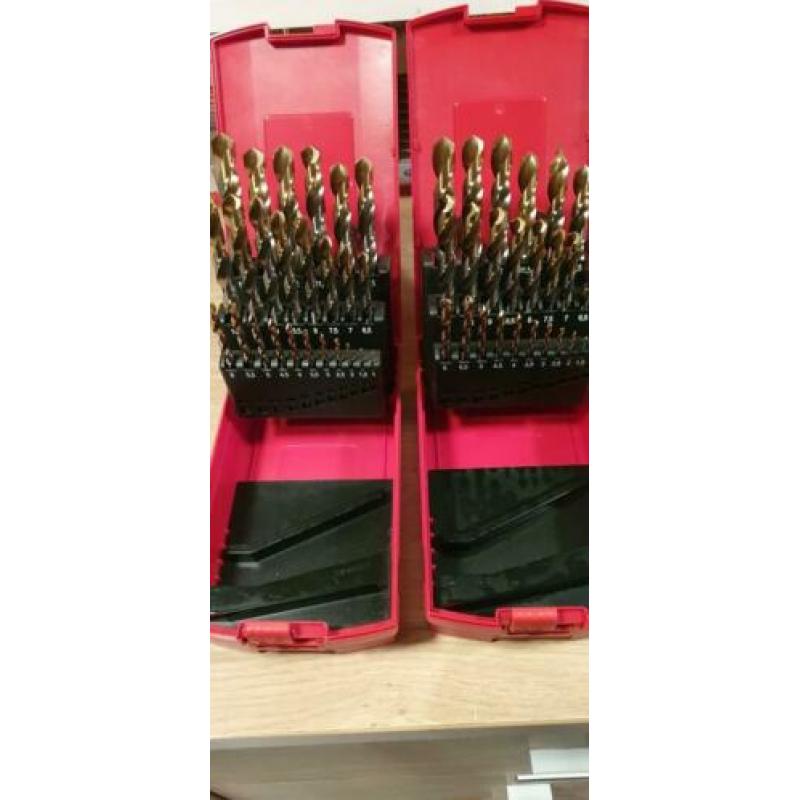 Nieuw: 2 sets Dormer HSS boren