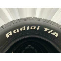 NIEUW - Set van 4 BFGOODRICH RADIAL T/A 215/70 R14