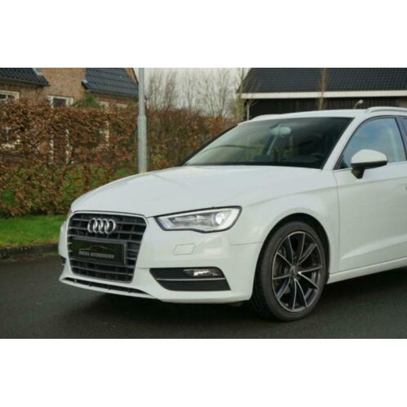 Audi A3 1.4 Tfsi 90KW Sportback S-tronic 2013 Wit XENON NAP