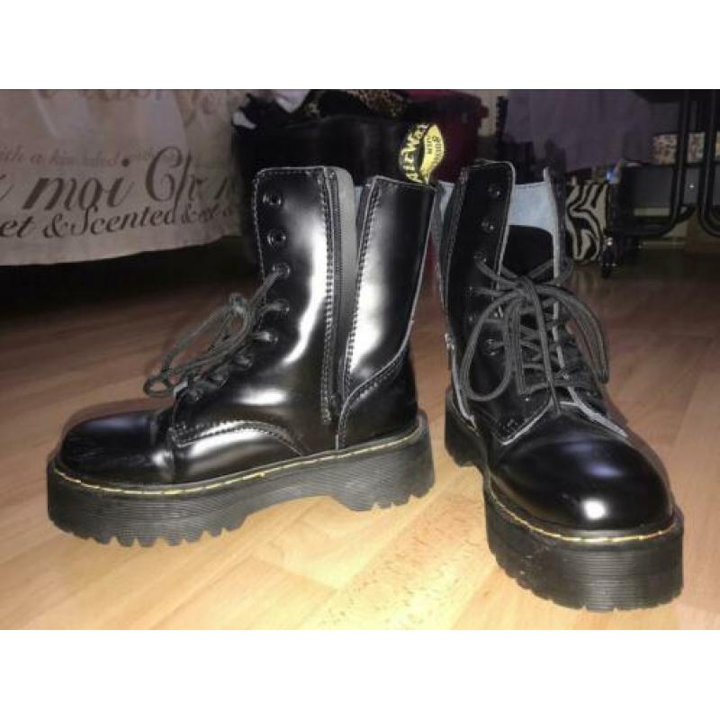 Dr. Martens Jadon maat 37