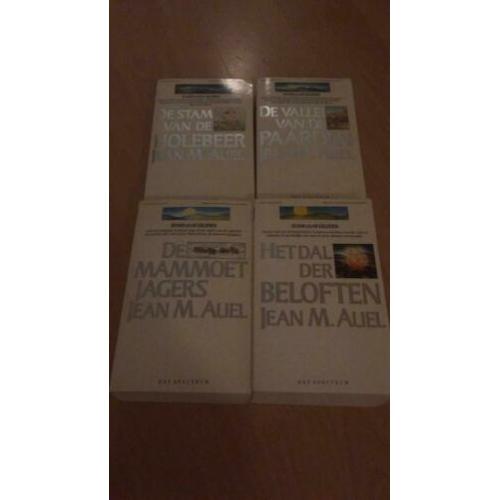 Jean M. Auel serie
