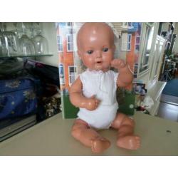 antieke pop Schildpad 35 met wieg