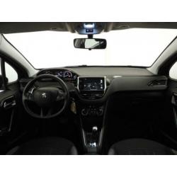 Peugeot 208 1.4 e-HDi Aut5 Blue Lease 5drs (navi,clima,pdc)